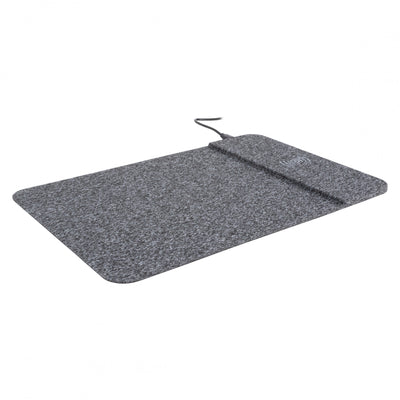 PowerTrack WirelessCharging MousePad low angle image